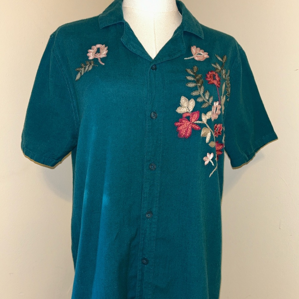 Hollister Teal Floral Embroidered Shirt